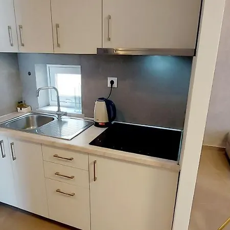 Promenada Apartament Nikiti (Sithonia)